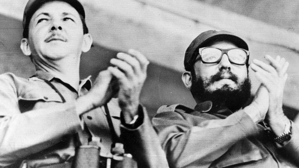 فيدل كاسترو وراؤول كاسترو 