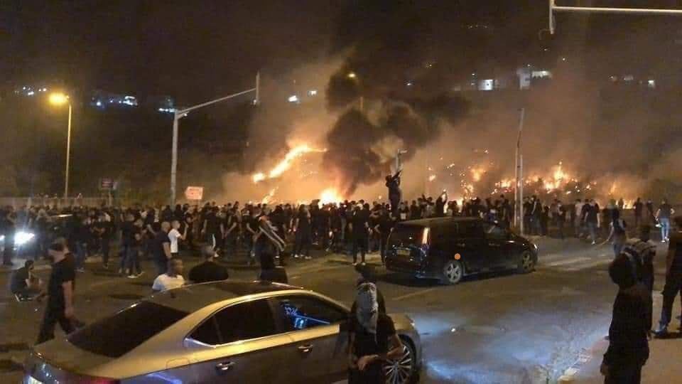 اضاءات اللد تنتفض