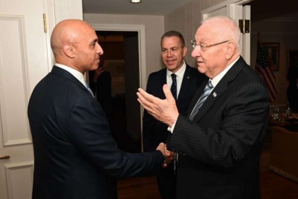 إضاءات تقرير يديعوت أحرونوت  زيارة ريفلين للولايات المتحدة هي رحلة عمل أكثر من جولة وداع