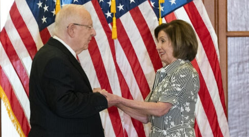 إضاءات تقرير يديعوت أحرونوت  زيارة ريفلين للولايات المتحدة هي رحلة عمل أكثر من جولة وداع