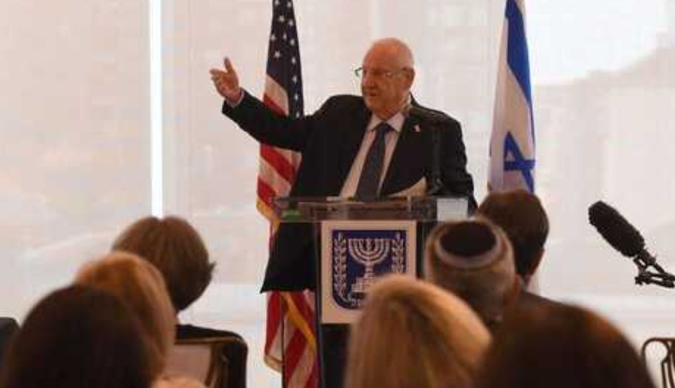 إضاءات تقرير يديعوت أحرونوت  زيارة ريفلين للولايات المتحدة هي رحلة عمل أكثر من جولة وداع