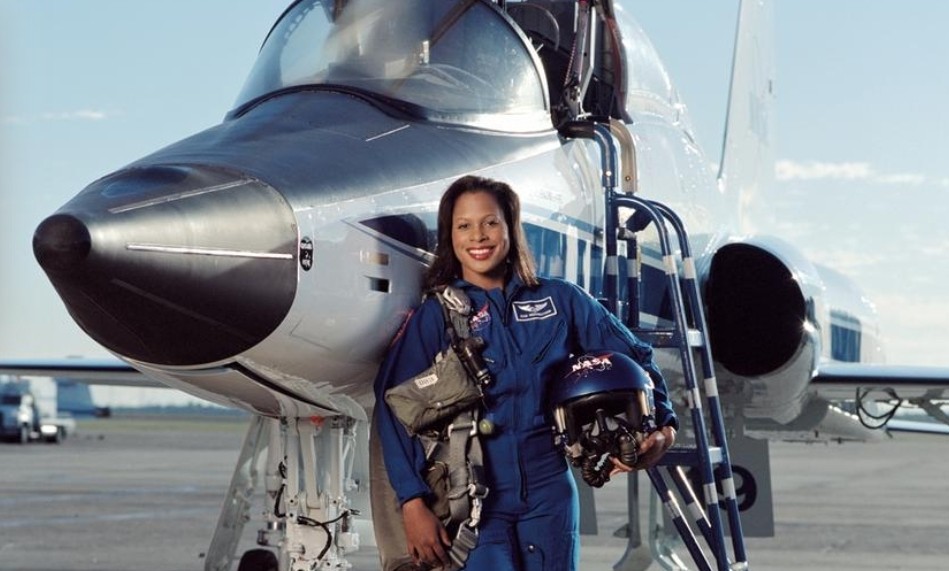 رائدات فضاء "ملونات" يحلقن في مهمات كونية