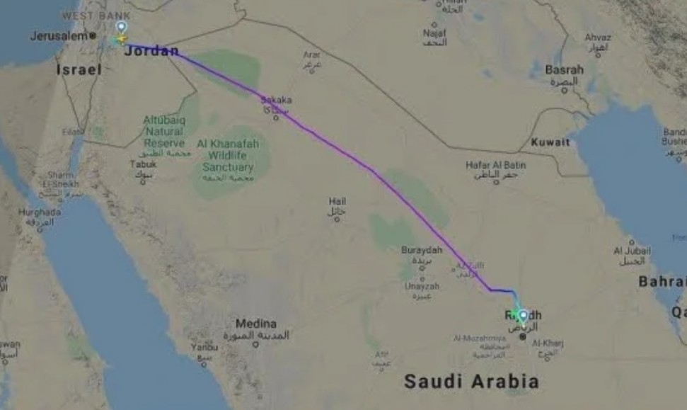 طائرة إسرائيلية تحط في الرياض بعد مكوثها في عمّان